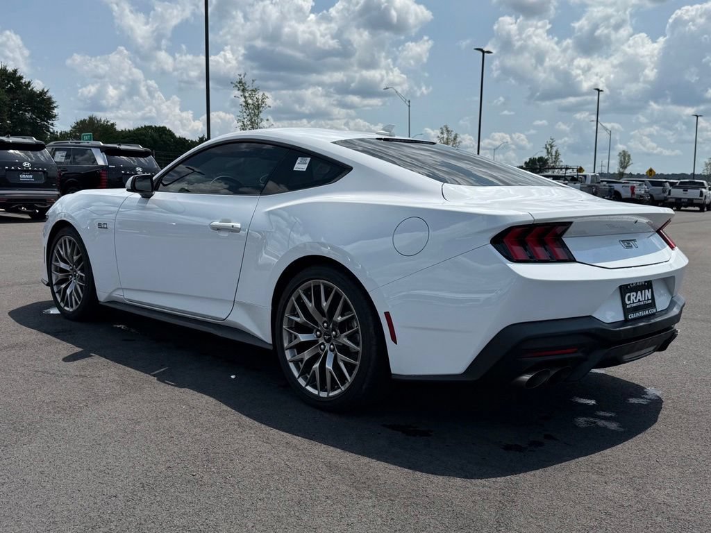 Used 2025 Ford Mustang GT Premium RWD image 8