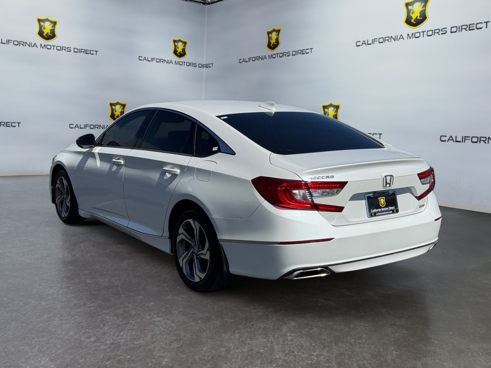 Used 2018 Honda Accord EX-L image 3