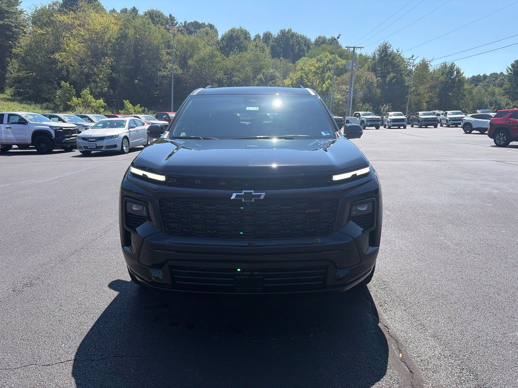 New 2027 Chevrolet Traverse RS w/ LPO, Floor Liner Package AWD/4WD image 3