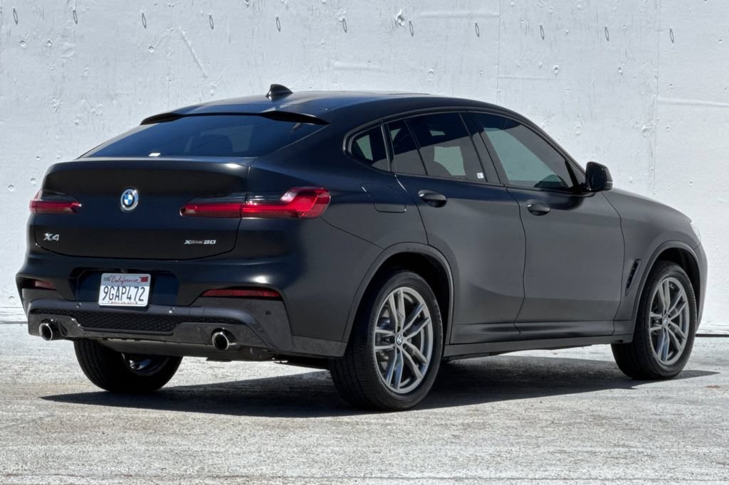 Used 2020 BMW X4 xDrive30i w/ M Sport Package 2 AWD/4WD image 3