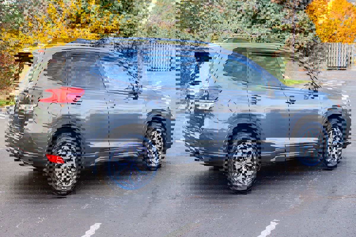 Used 2020 Subaru Forester Premium image 10