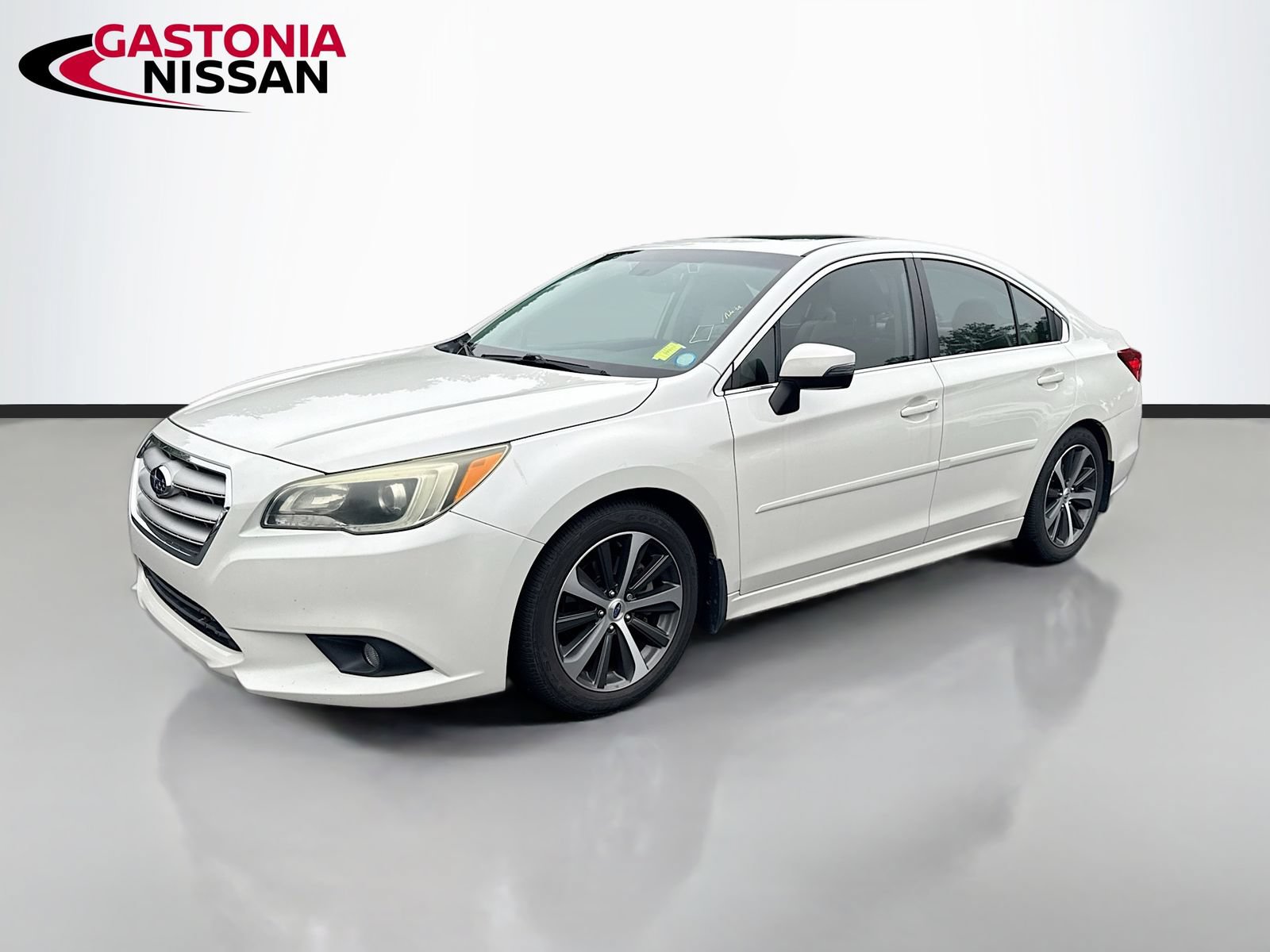 Used 2015 Subaru Legacy 3.6R Limited AWD/4WD video 3