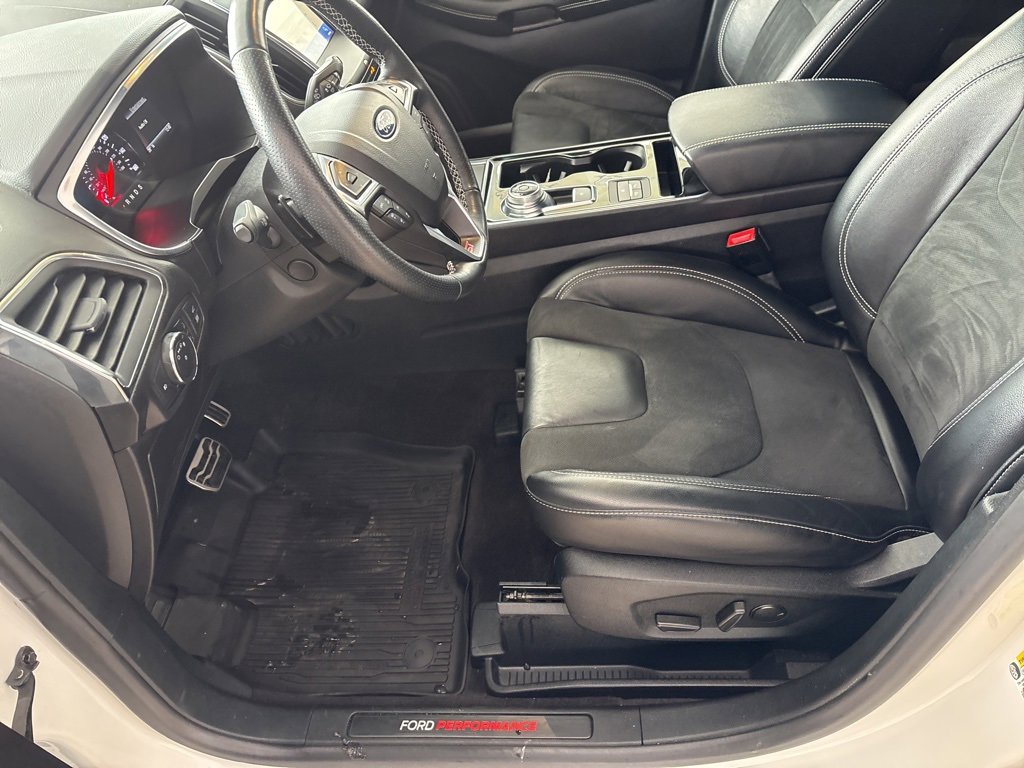 Used 2020 Ford Edge ST w/ Equipment Group 401A image 7