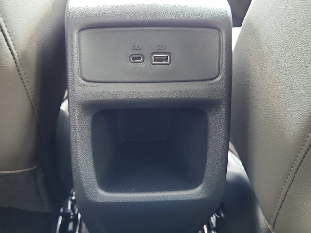 New 2026 Chevrolet Trax ACTIV w/ Driver Confidence Package FWD image 17