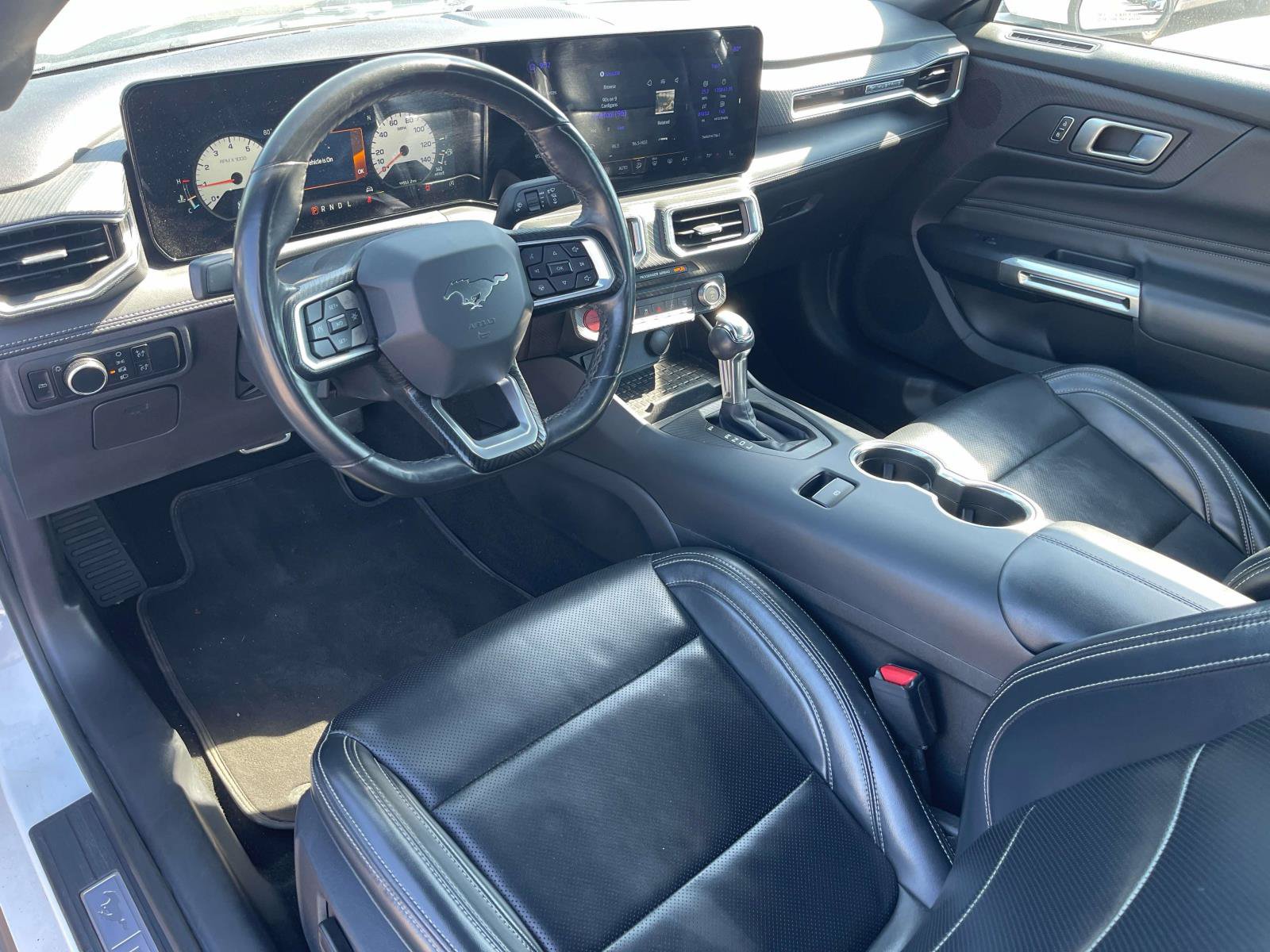 Used 2024 Ford Mustang Premium RWD image 12