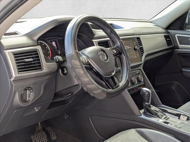 Used 2018 Volkswagen Atlas SE FWD image 2