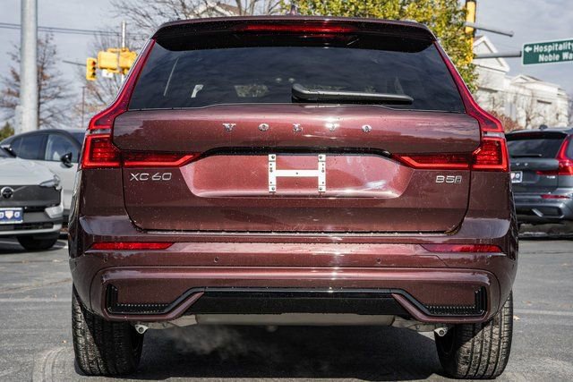 New 2026 Volvo XC60 B5 Ultra w/ Protection Package Premier image 5