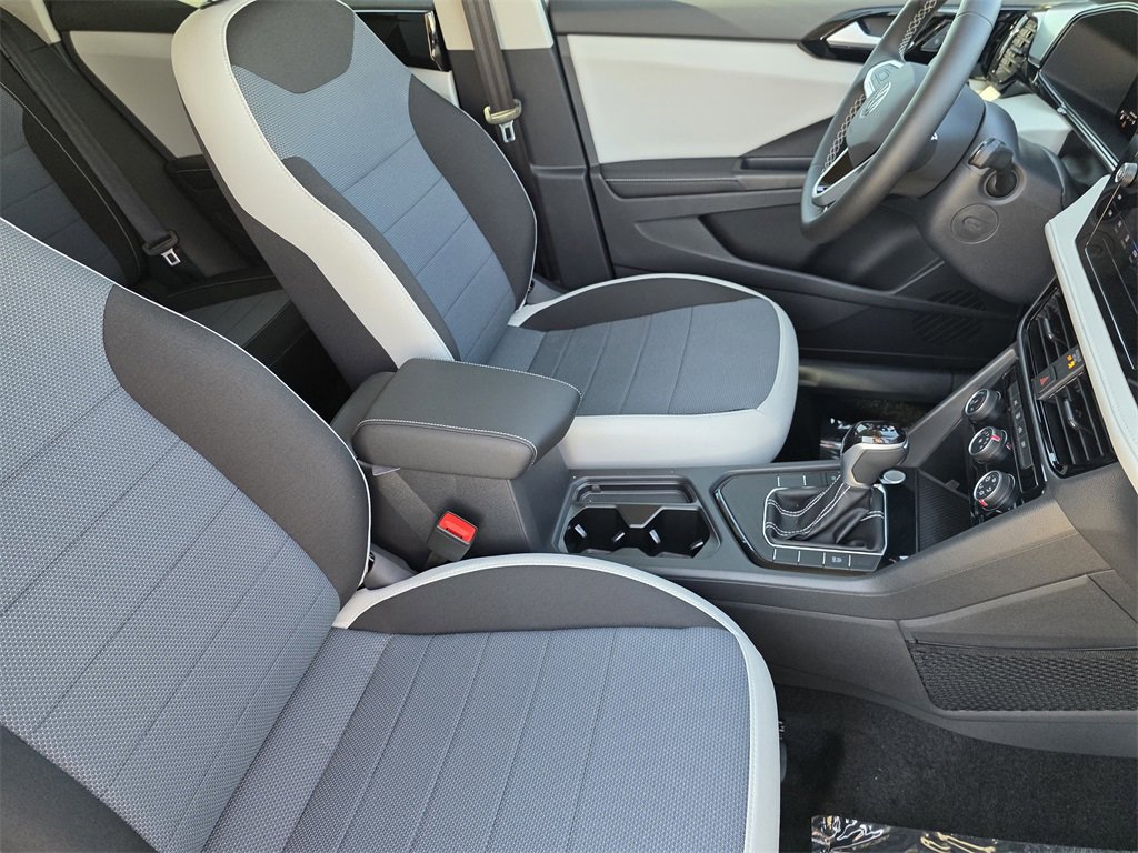 New 2025 Volkswagen Taos S image 10