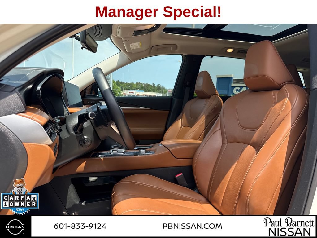 Used 2023 INFINITI QX60 Sensory w/ Vision Package AWD/4WD image 18