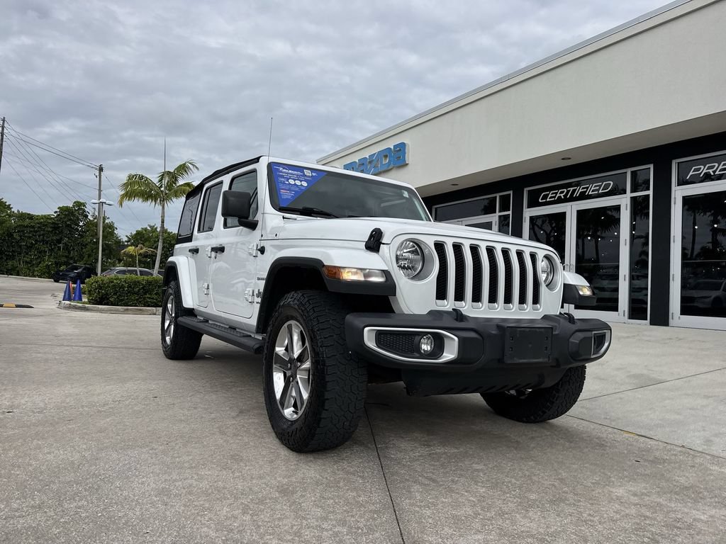 Used 2019 Jeep Wrangler Unlimited Sahara w/ Dual Top Group AWD/4WD image 30