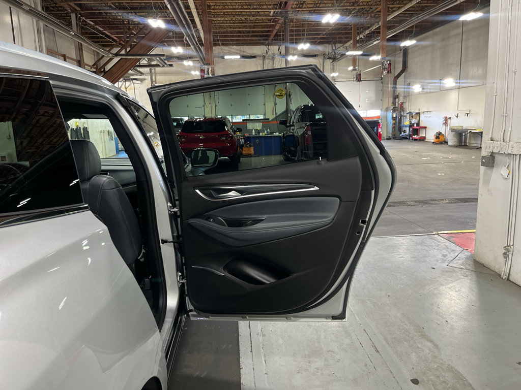 Certified 2022 Buick Enclave Premium AWD/4WD image 24
