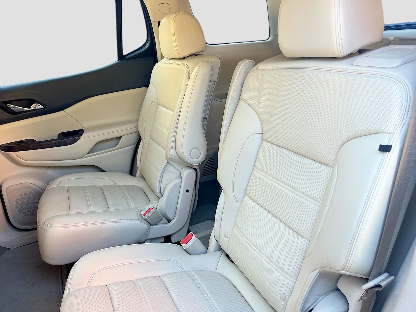 Used 2023 GMC Acadia Denali image 25