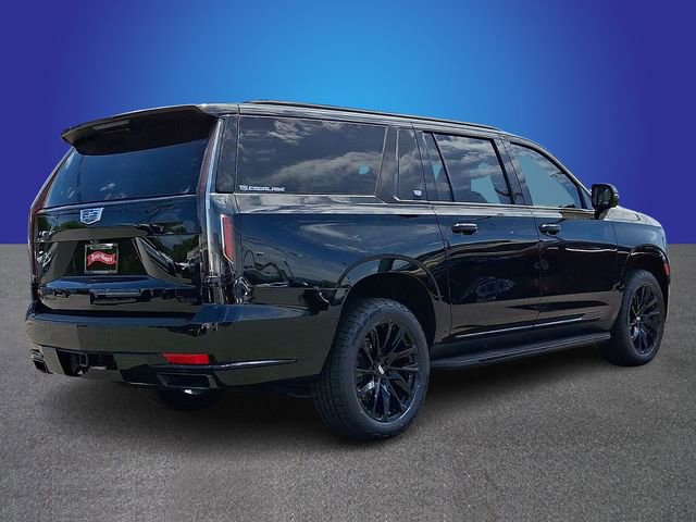 Used 2022 Cadillac Escalade ESV Sport w/ LPO, ONYX Package image 4