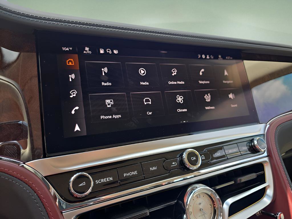 New 2025 Bentley Flying Spur Plug-In Hybrid image 24