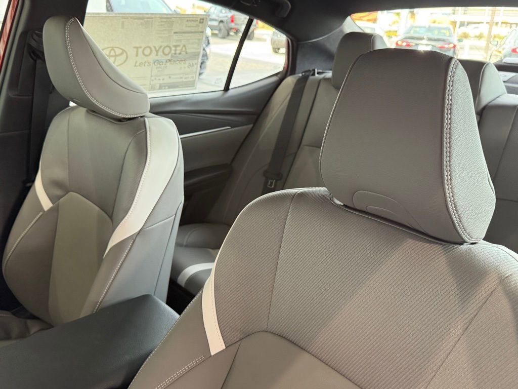 Used 2026 Toyota Camry SE FWD image 20