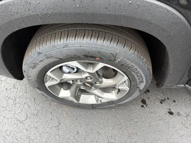 New 2026 Chevrolet Trax LT w/ Driver Confidence Package FWD image 28