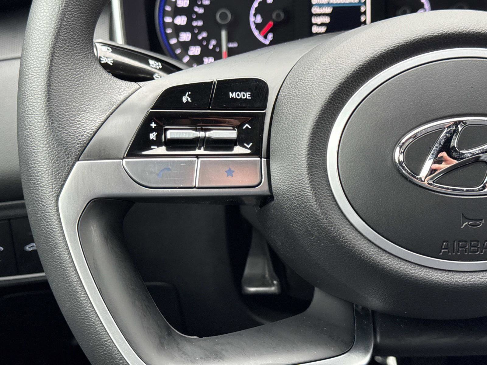 Used 2024 Hyundai Santa Cruz SEL image 9