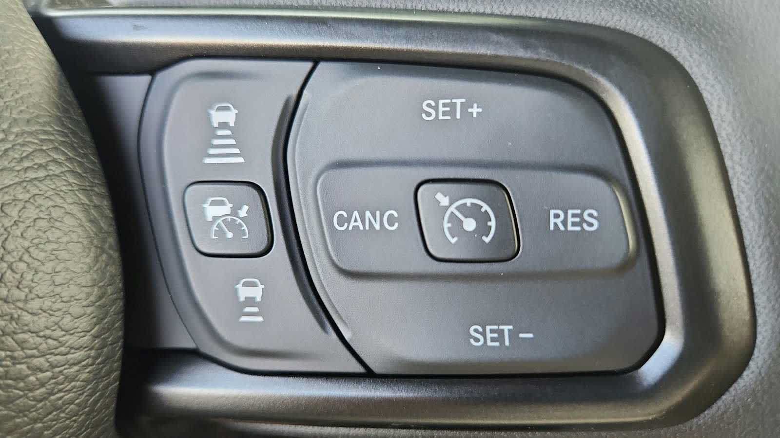 Used 2026 Jeep Wrangler Unlimited Sport AWD/4WD image 23