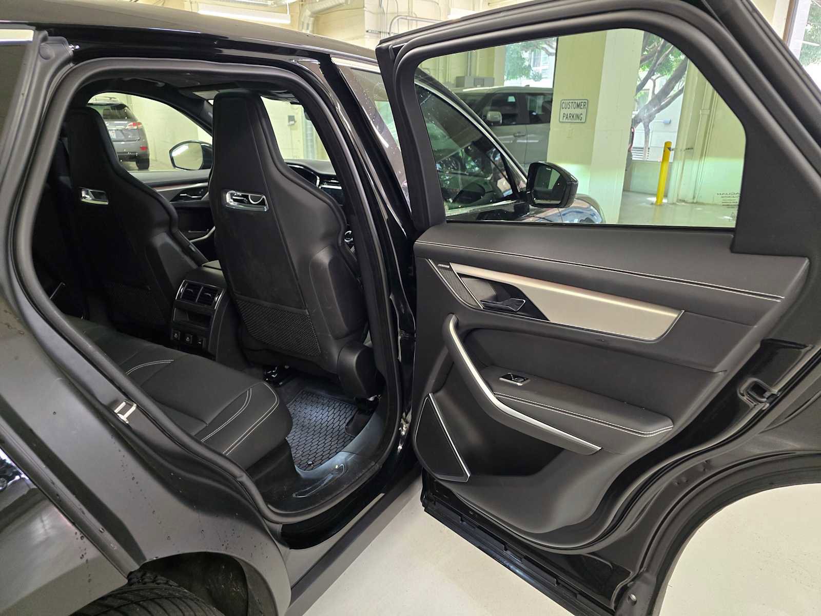 Used 2026 Jaguar F-PACE R-Dynamic S image 15