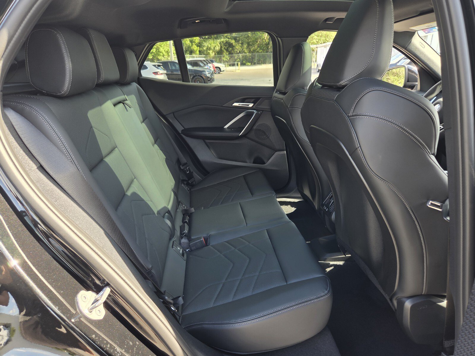 New 2026 BMW X2 xDrive28i w/ Technology Package AWD/4WD image 16