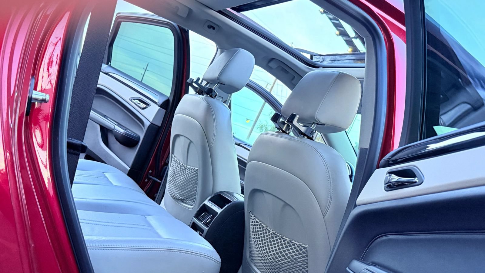 Used 2014 Cadillac SRX Luxury AWD/4WD image 17
