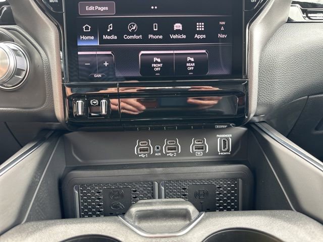 New 2026 RAM 1500 Laramie AWD/4WD image 19