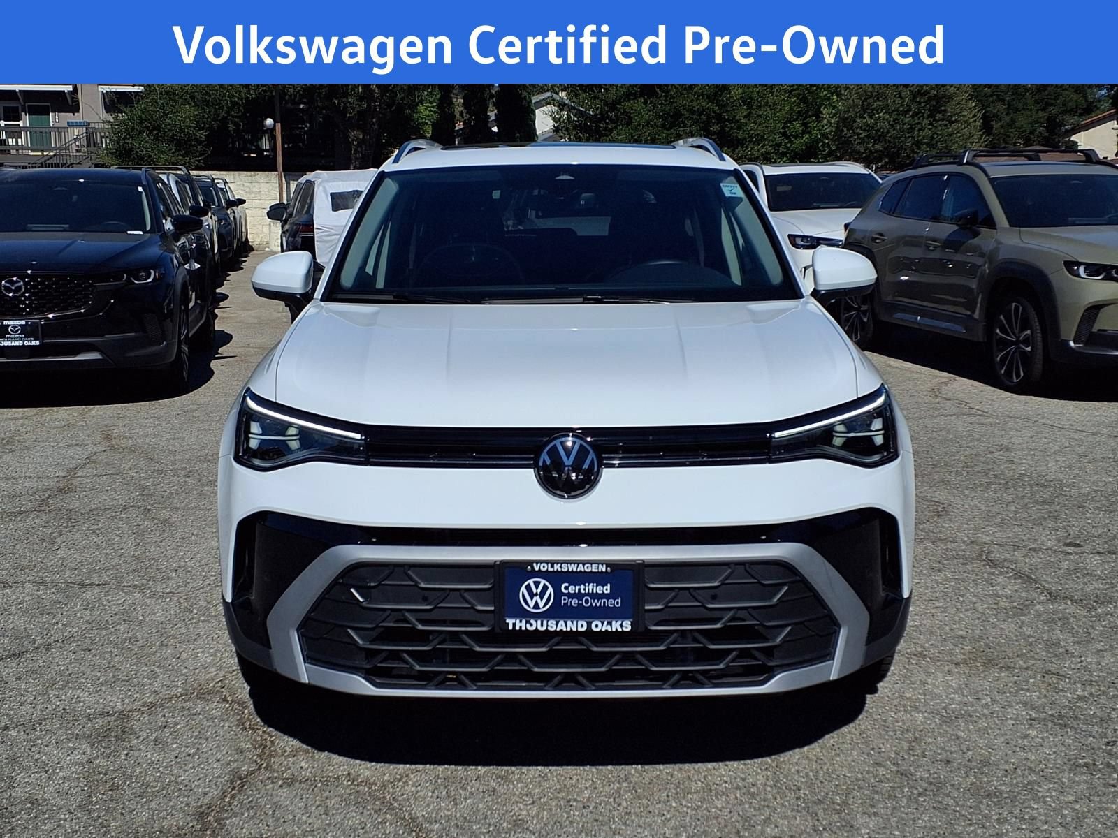 Certified 2026 Volkswagen Taos SE w/ Panoramic Sunroof Package FWD image 2