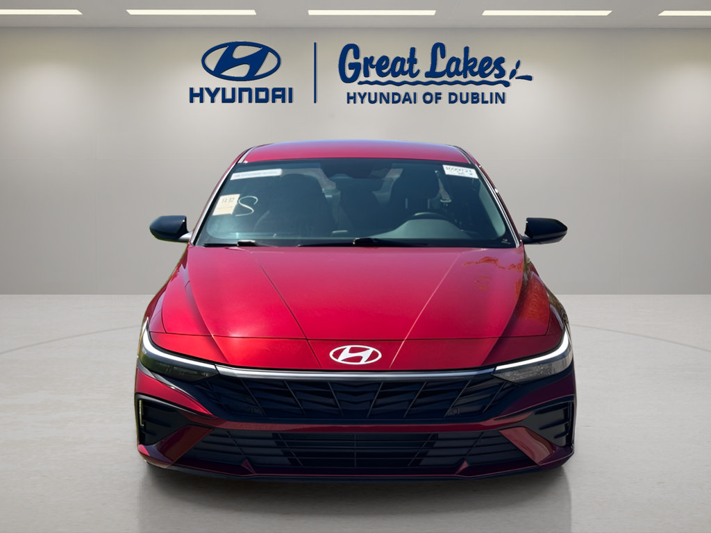 Certified 2025 Hyundai Elantra Sport FWD image 8