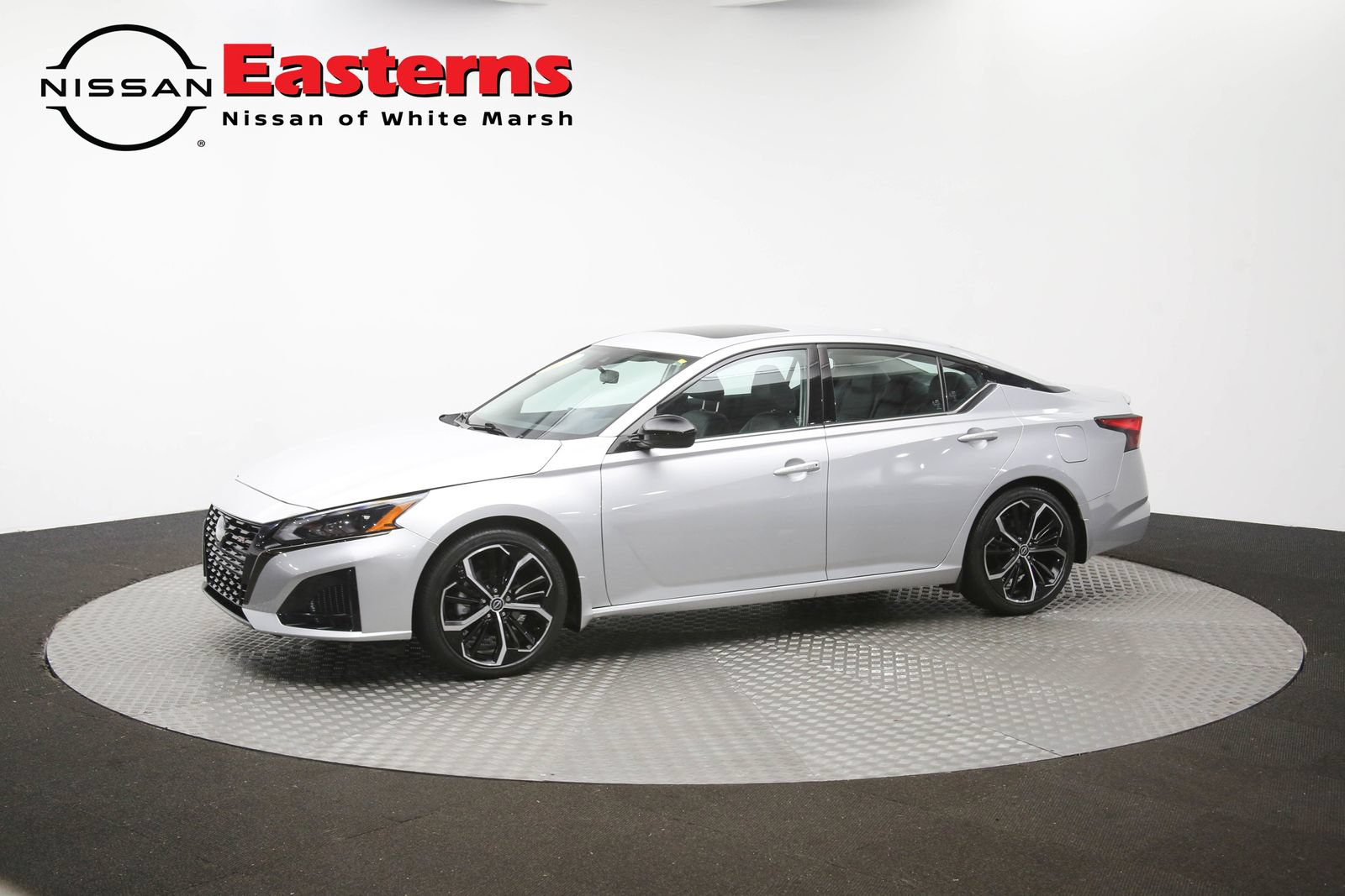 Used 2023 Nissan Altima 2.5 SR w/ SR Premium Package FWD image 56