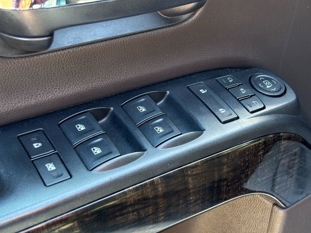 Used 2016 GMC Sierra 2500 Denali w/ Duramax Plus Package image 16