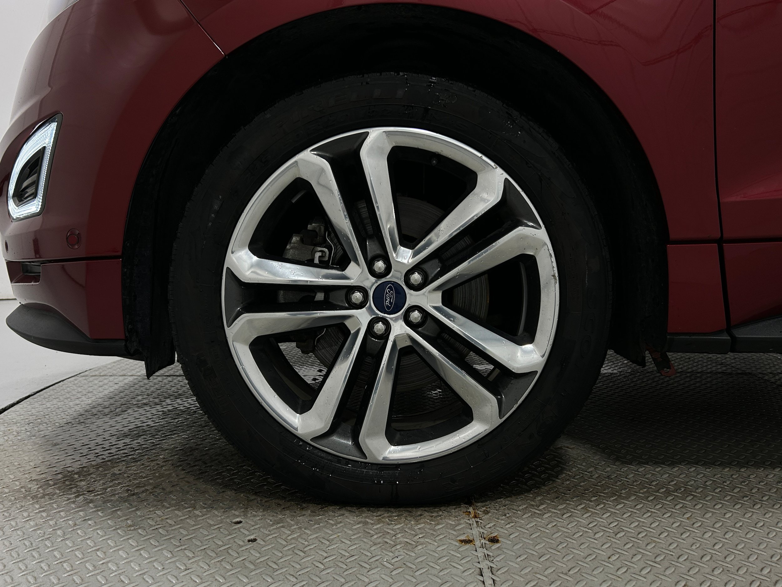 Used 2018 Ford Edge Sport w/ Equipment Group 401A AWD/4WD image 40