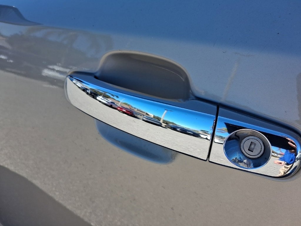 Used 2012 GMC Terrain SLT w/ LPO, Protection Package image 10