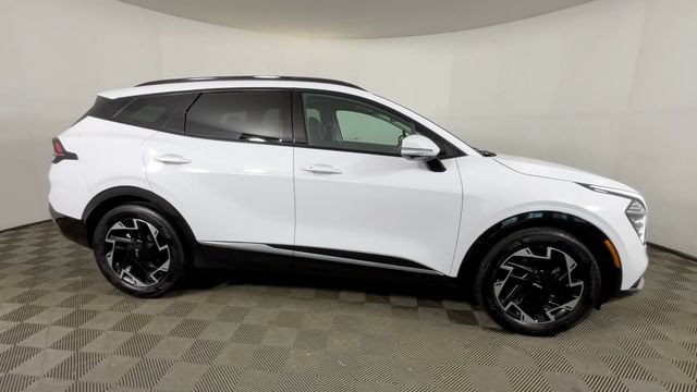 Used 2023 Kia Sportage SX FWD image 3