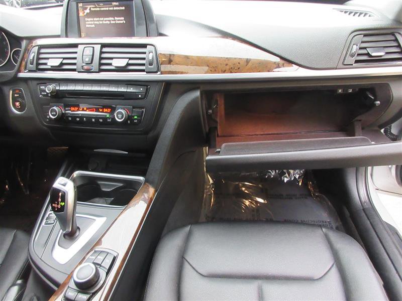 Used 2015 BMW 328i Sedan image 31
