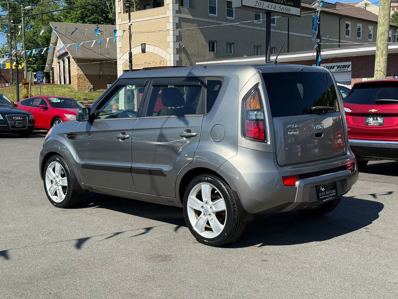 Used 2011 Kia Soul ! FWD image 5