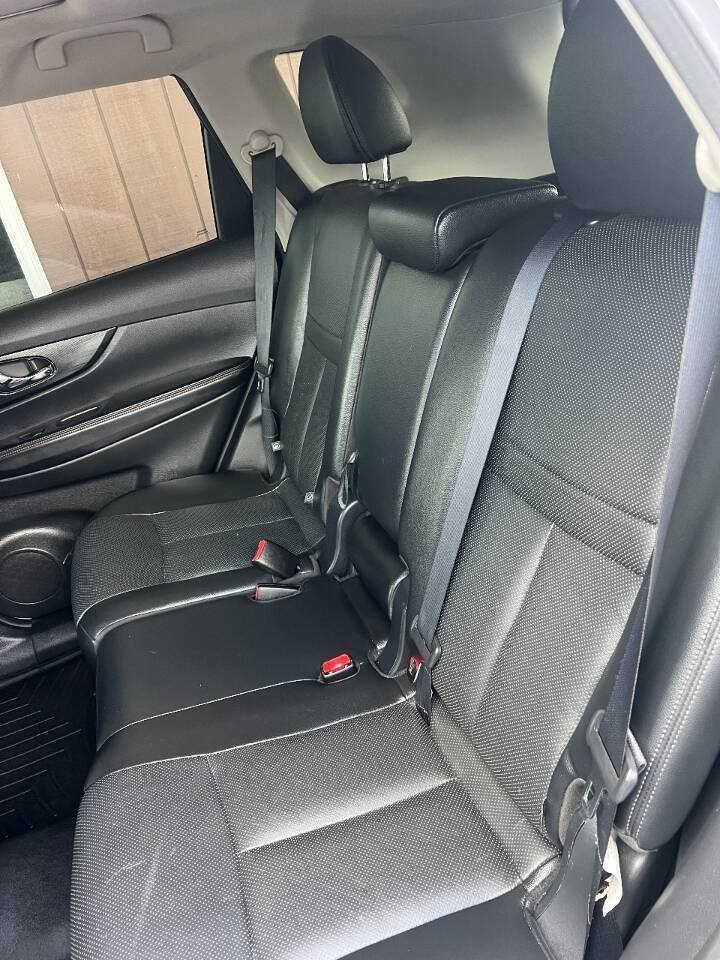 Used 2015 Nissan Rogue SL w/ SL Premium Package AWD/4WD image 9
