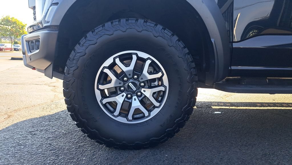 Used 2021 Ford F150 Raptor w/ Equipment Group 801A High AWD/4WD image 29