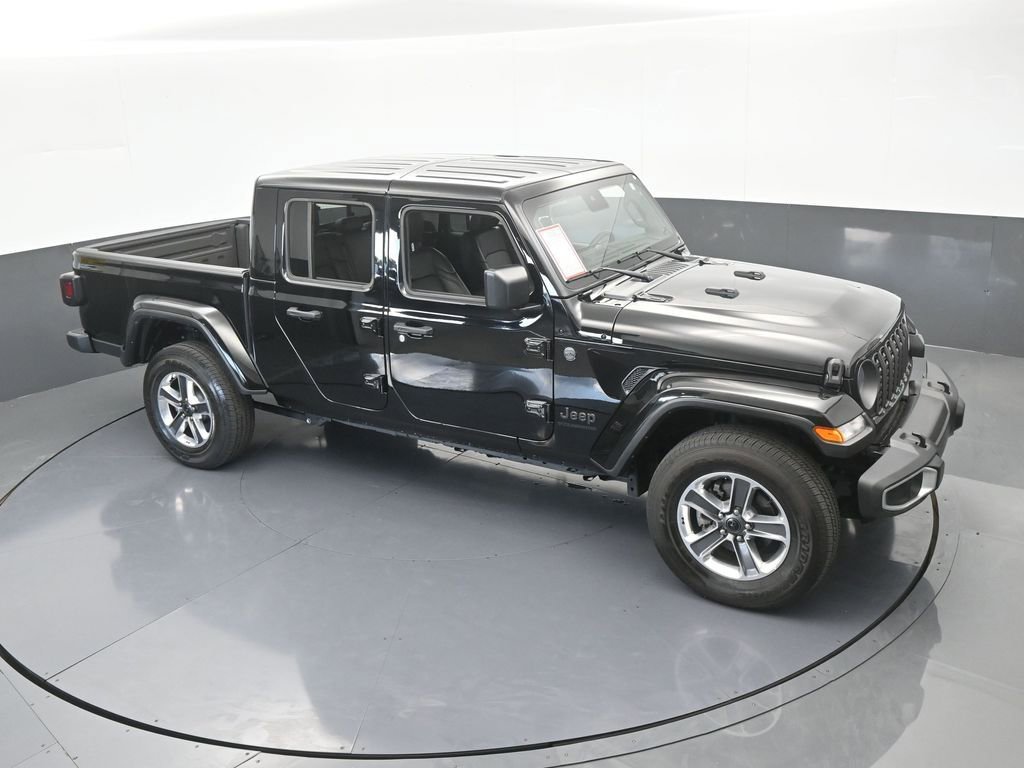Used 2024 Jeep Gladiator Sport w/ Premium Package image 51
