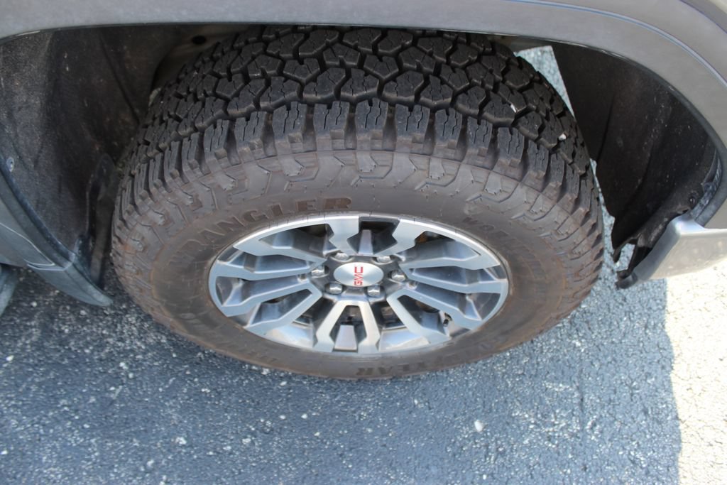 Used 2020 GMC Sierra 1500 AT4 w/ AT4 Premium Package AWD/4WD image 10