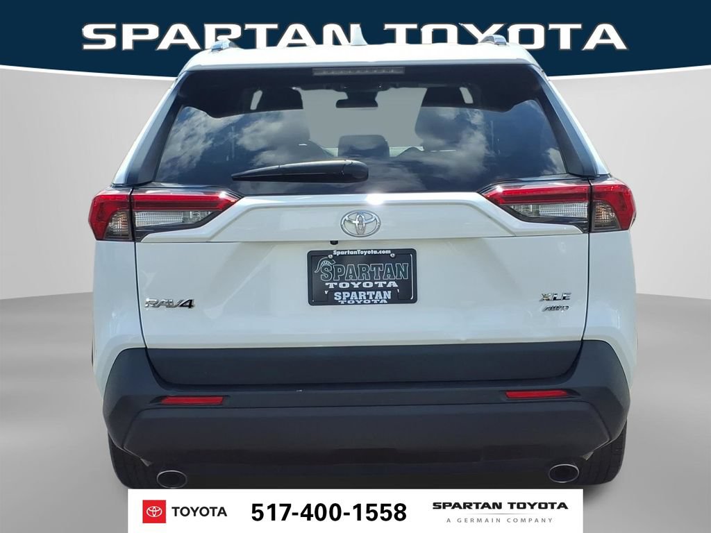 Used 2023 Toyota RAV4 XLE AWD/4WD image 8