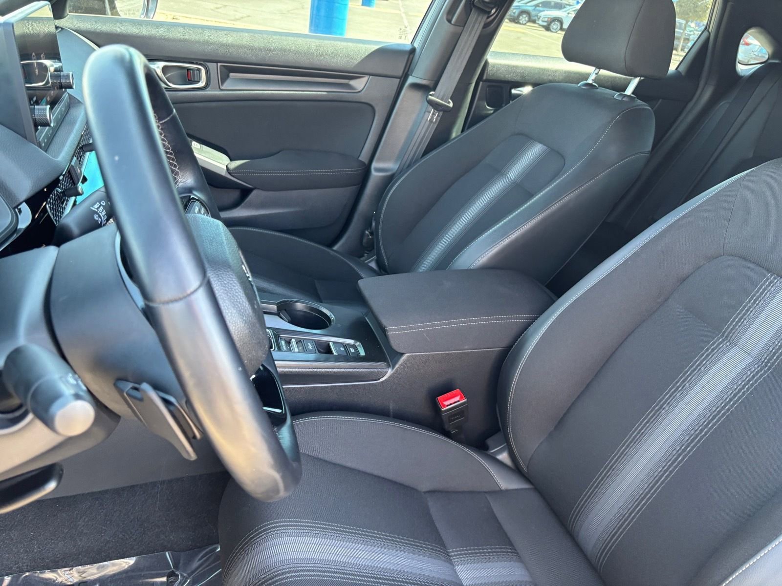 Used 2025 Honda Civic Sport image 11