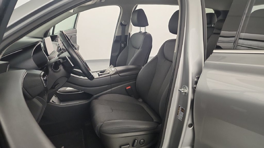 Used 2023 Hyundai Santa Fe SEL AWD/4WD image 14