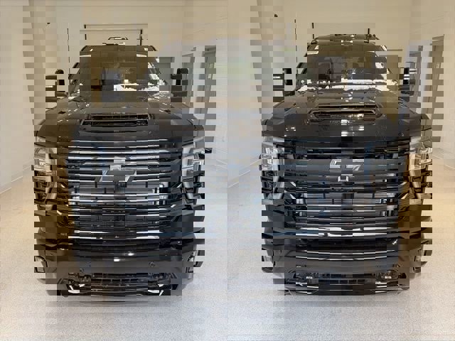 New 2026 Chevrolet Silverado 2500 High Country w/ High Country Premium Package image 2