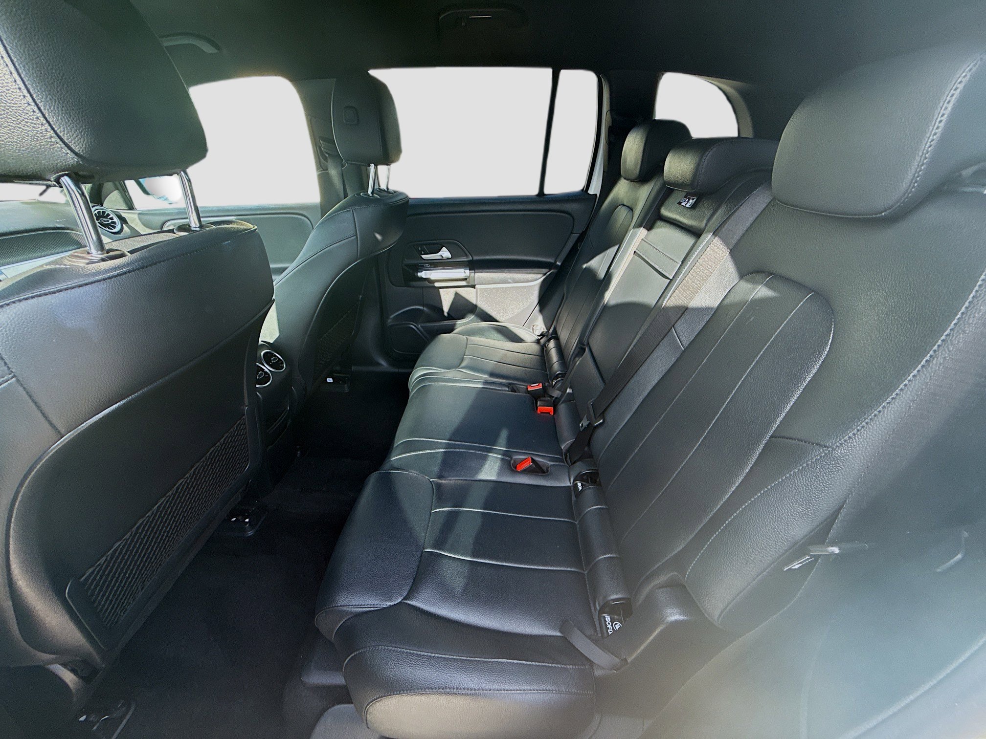 Used 2023 Mercedes-Benz EQB 250+ image 24