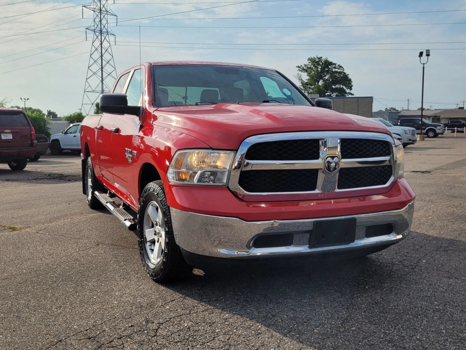 Used 2019 RAM 1500 Classic SLT AWD/4WD image 8
