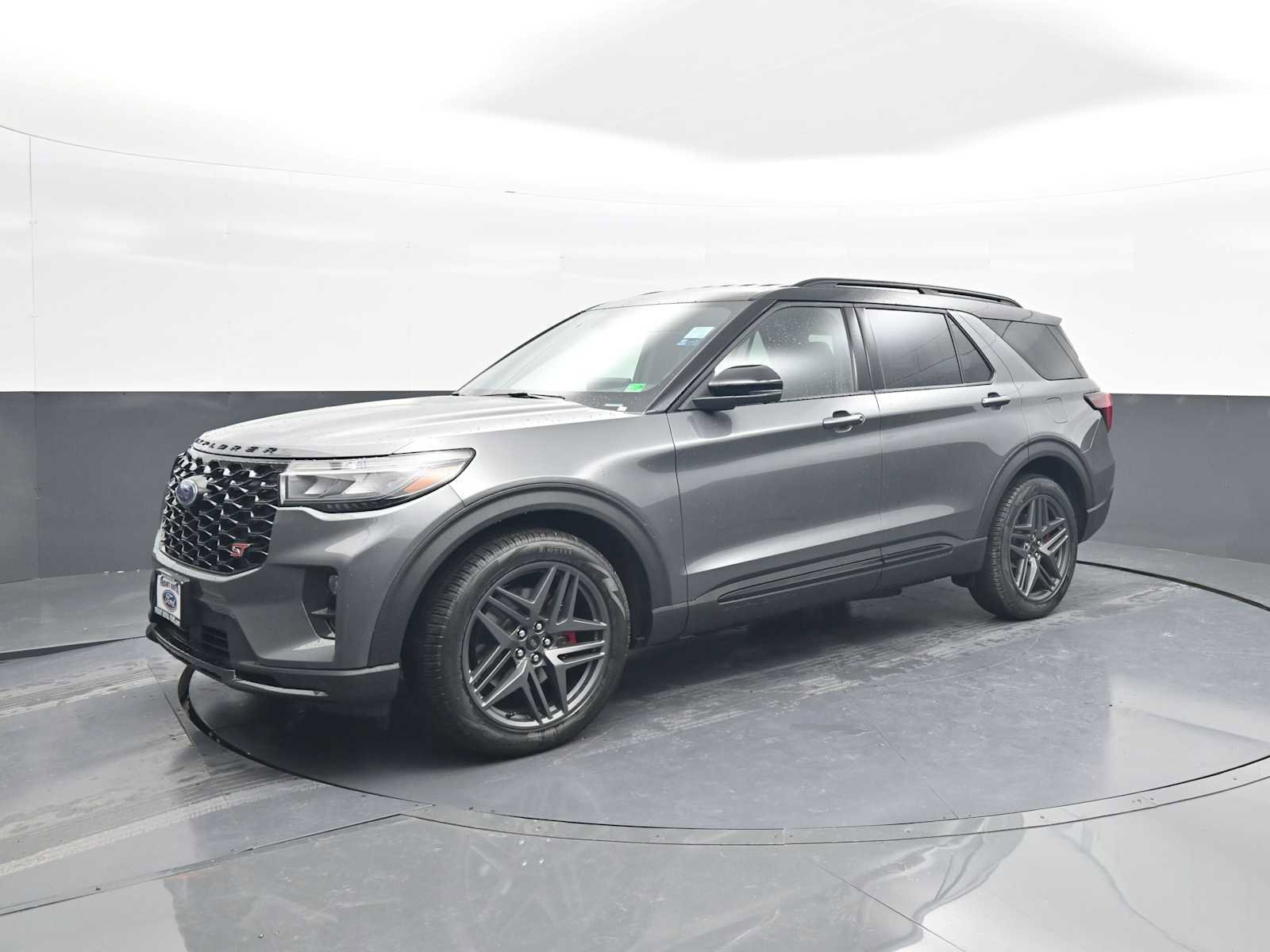 New 2026 Ford Explorer ST image 4