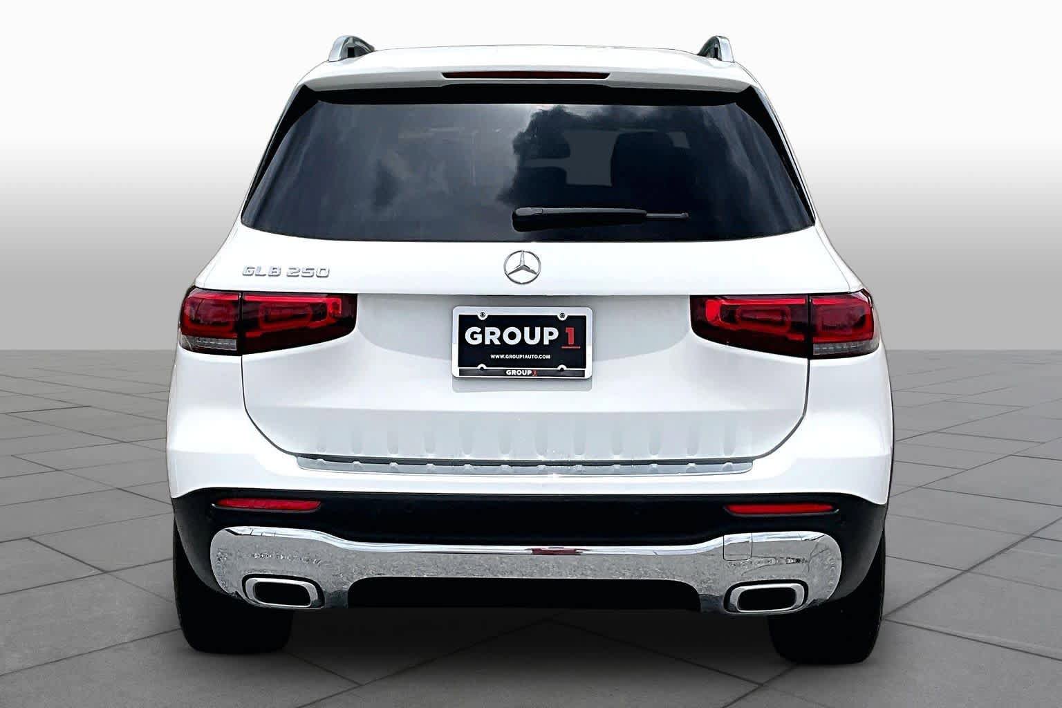 Used 2022 Mercedes-Benz GLB 250 image 5