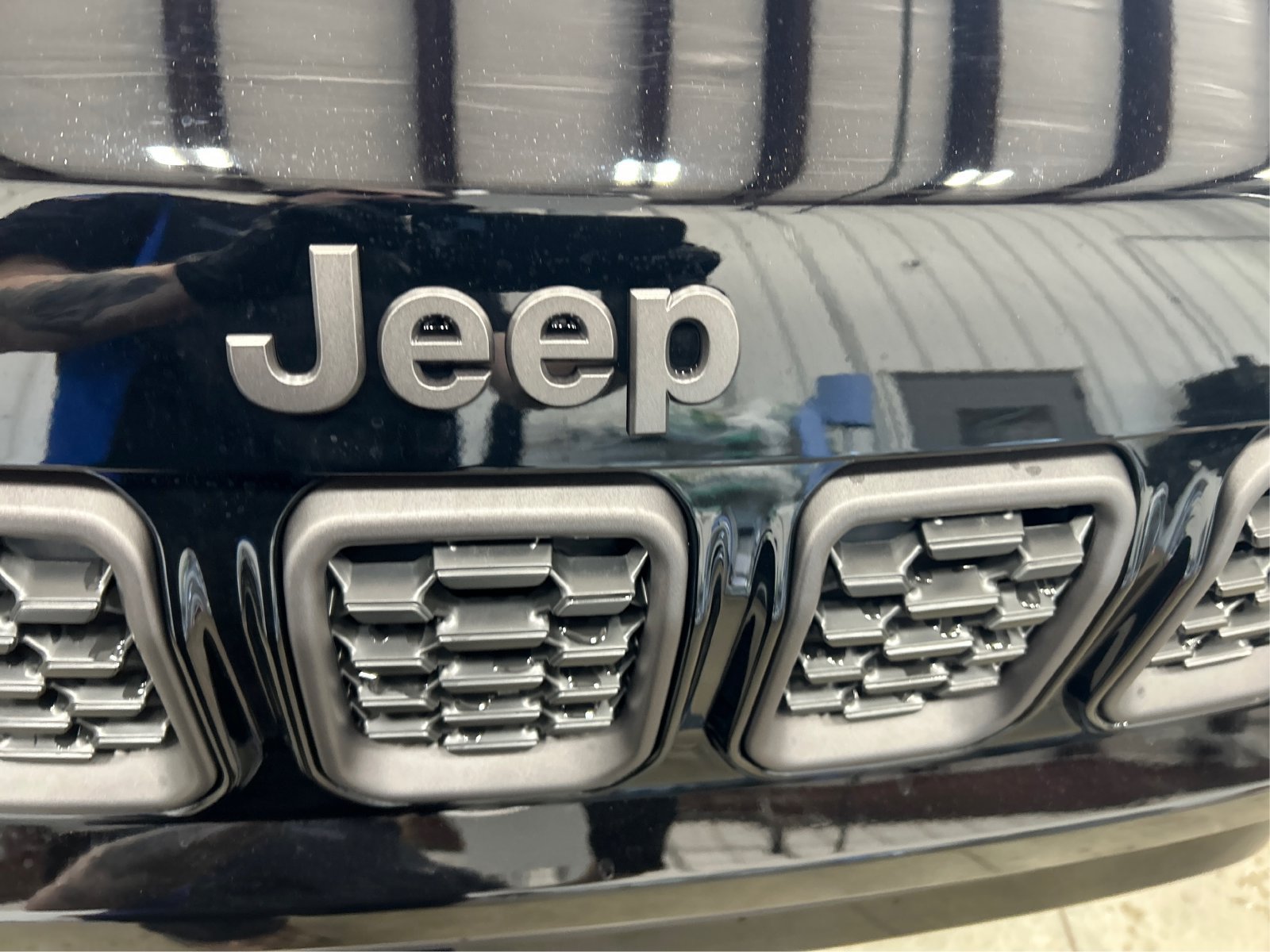 New 2026 Jeep Compass Latitude AWD/4WD image 23