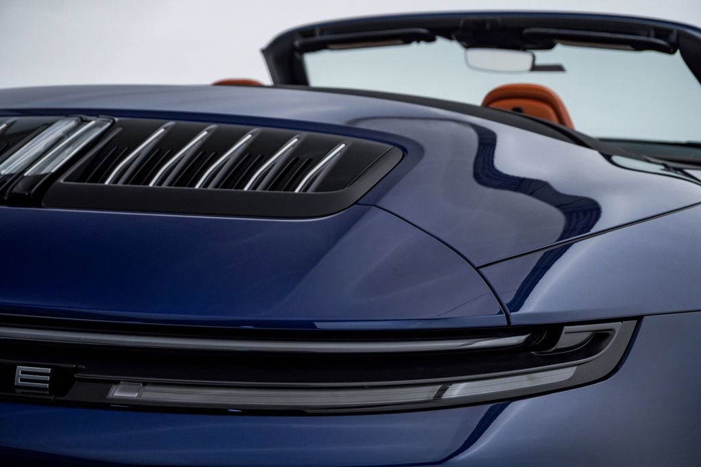 New 2026 Porsche 911 Carrera 4S AWD/4WD image 13
