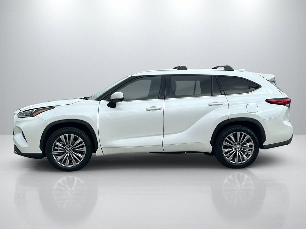 Used 2021 Toyota Highlander Platinum image 8